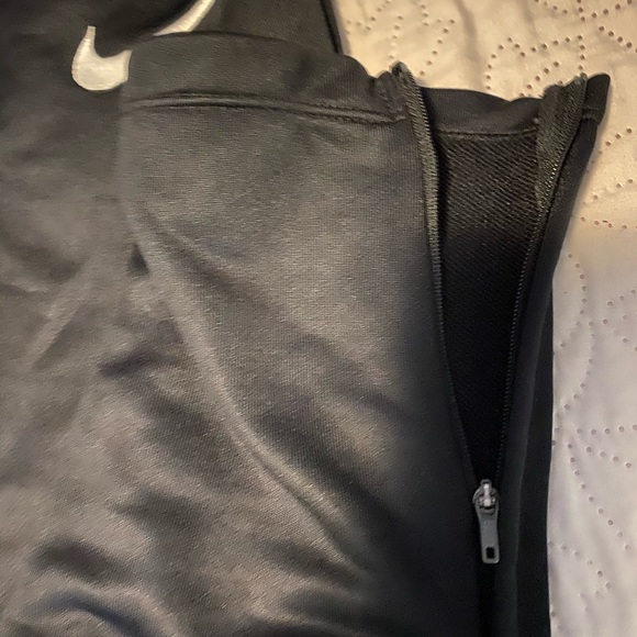 Sweats - Picture 2 of 3